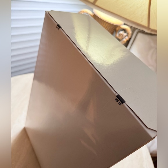 LEGO Creator Expert Assembly Square 10255 Peices - New in Box - Picture 4 of 10